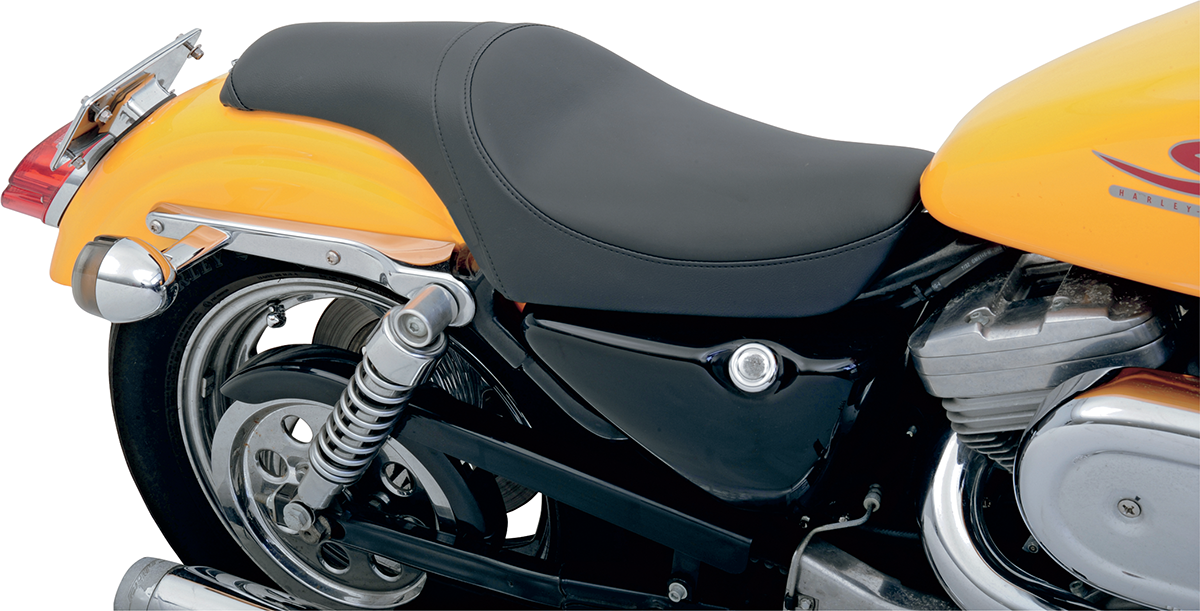 Asiento Predator de DRAG SPECIALTIES - XL '82-'03 SIN PARACHOQUES DE GOMA 0804-0384