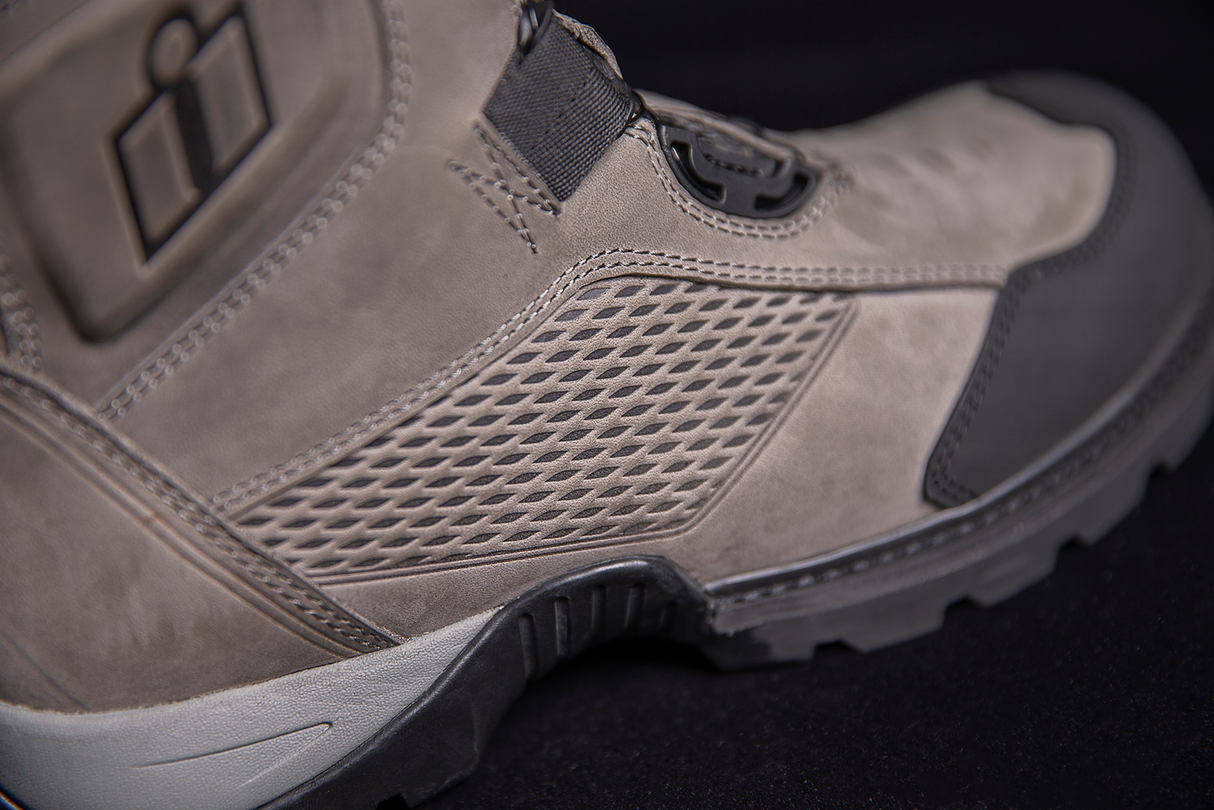 Botas ICON Stormhawk - Gris - Talla 8.5 3403-1175