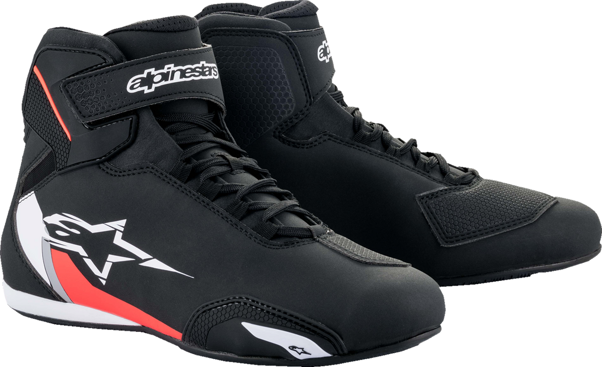 Zapatillas ALPINESTARS Sektor - Negro/Blanco/Rojo - Talla 7.5 (EE. UU.) 251551812318
