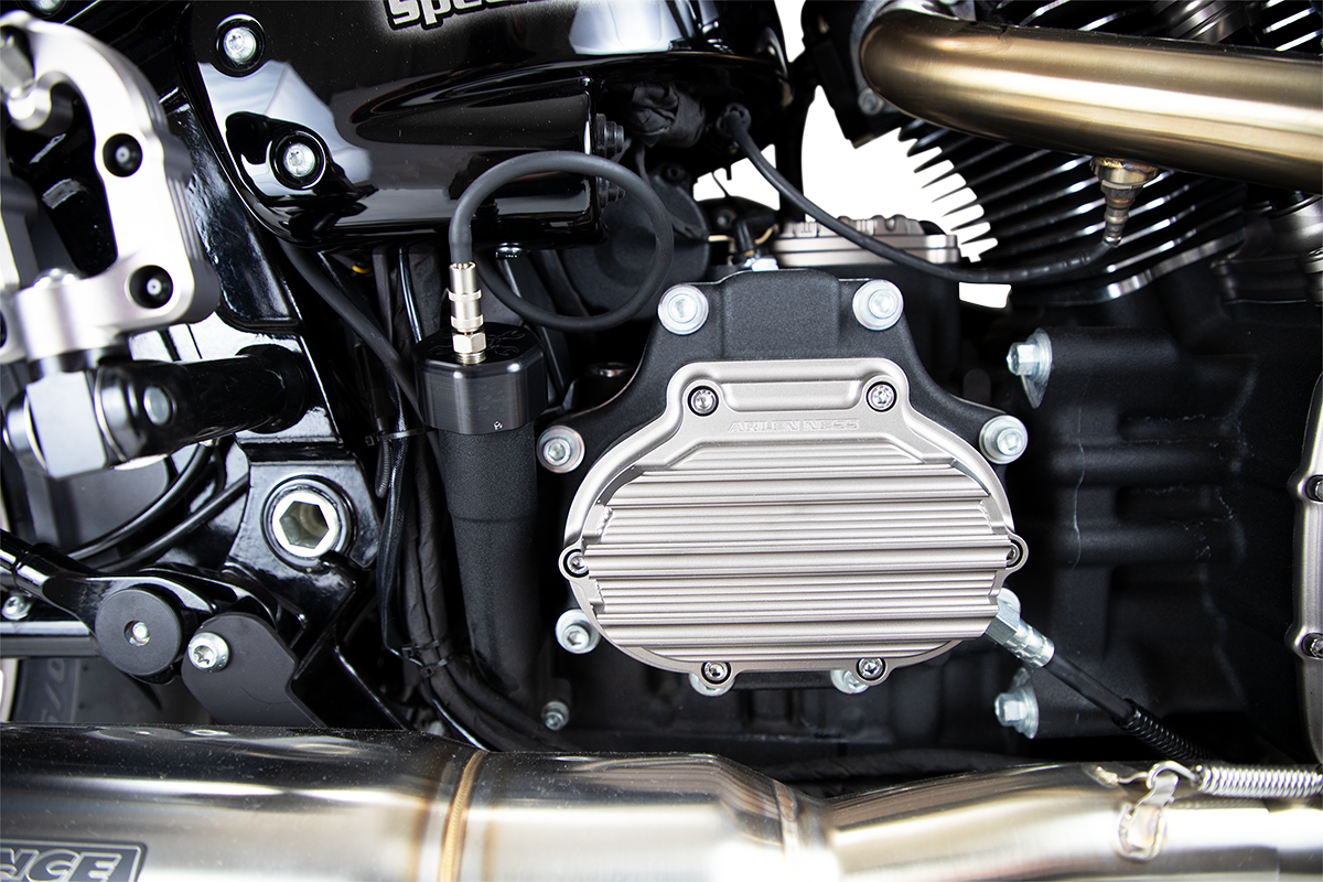 Tapa de transmisión ARLEN NESS - Titanio 03-827