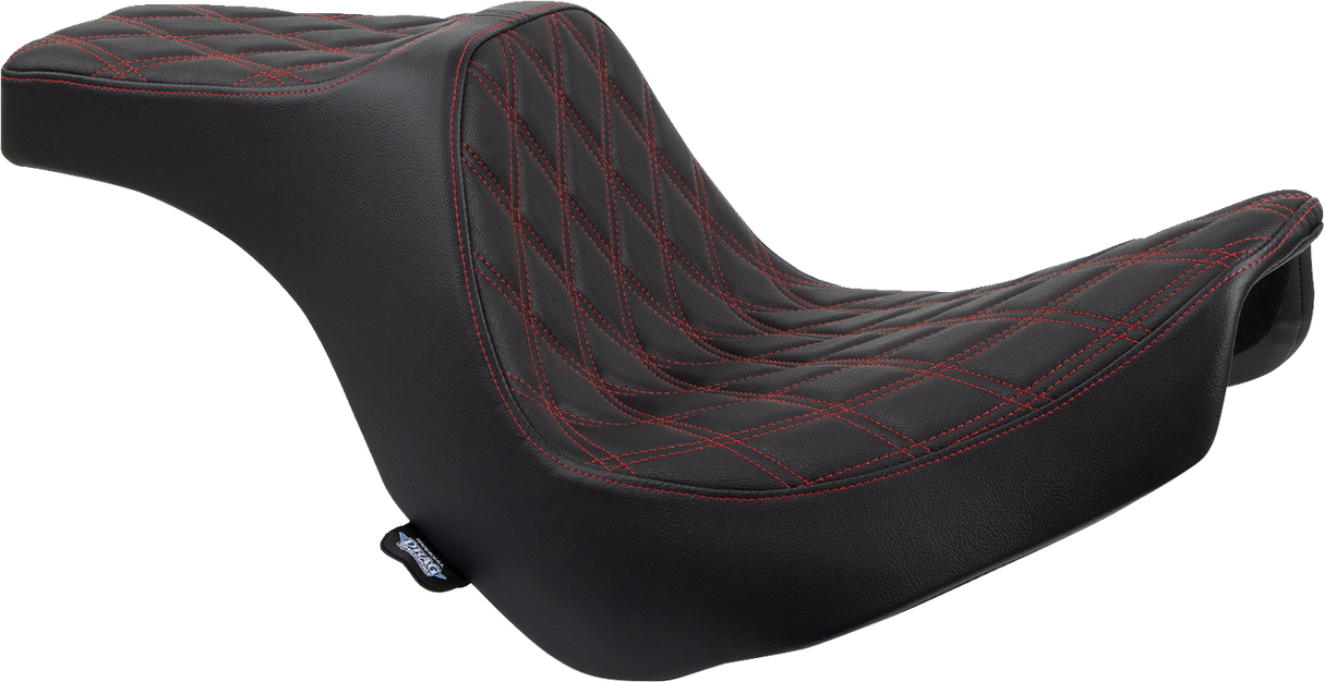 Asiento Predator III de DRAG SPECIALTIES - Doble diamante - Negro con costuras rojas - FL/FX '18-'22 0802-1492