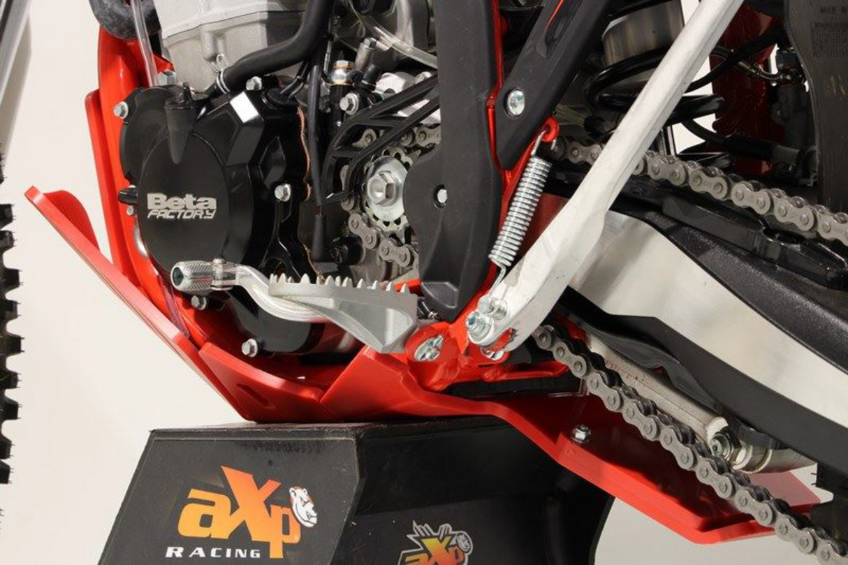 Protector de cárter AXP RACING Xtrem - Rojo - Beta AX1558