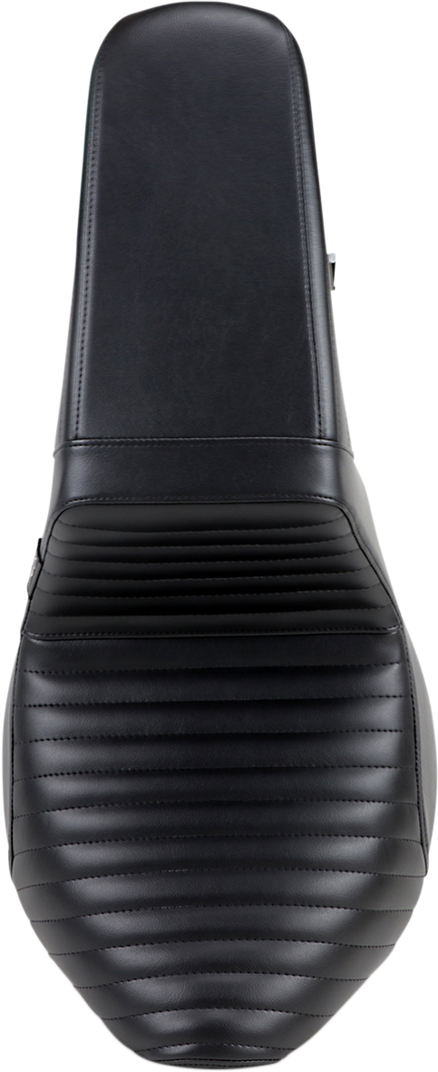 Asiento LE PERA Kickflip - Plisado - Negro - Softail '18-'21 LYF-590PT