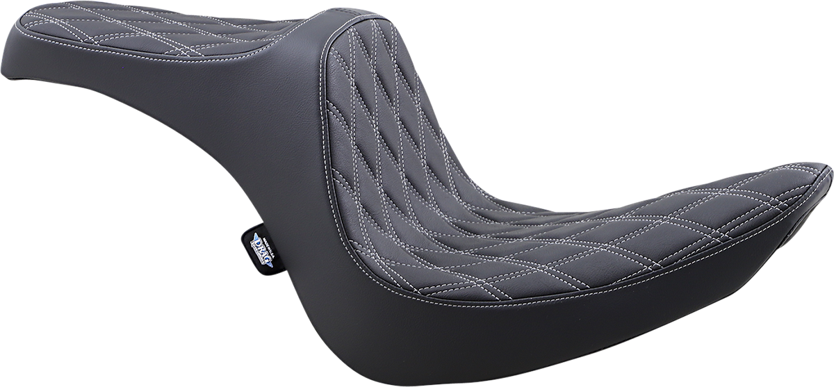 Asiento DRAG SPECIALTIES Predator III - Doble diamante - Negro con costuras plateadas - Softail '06-'17 8021439