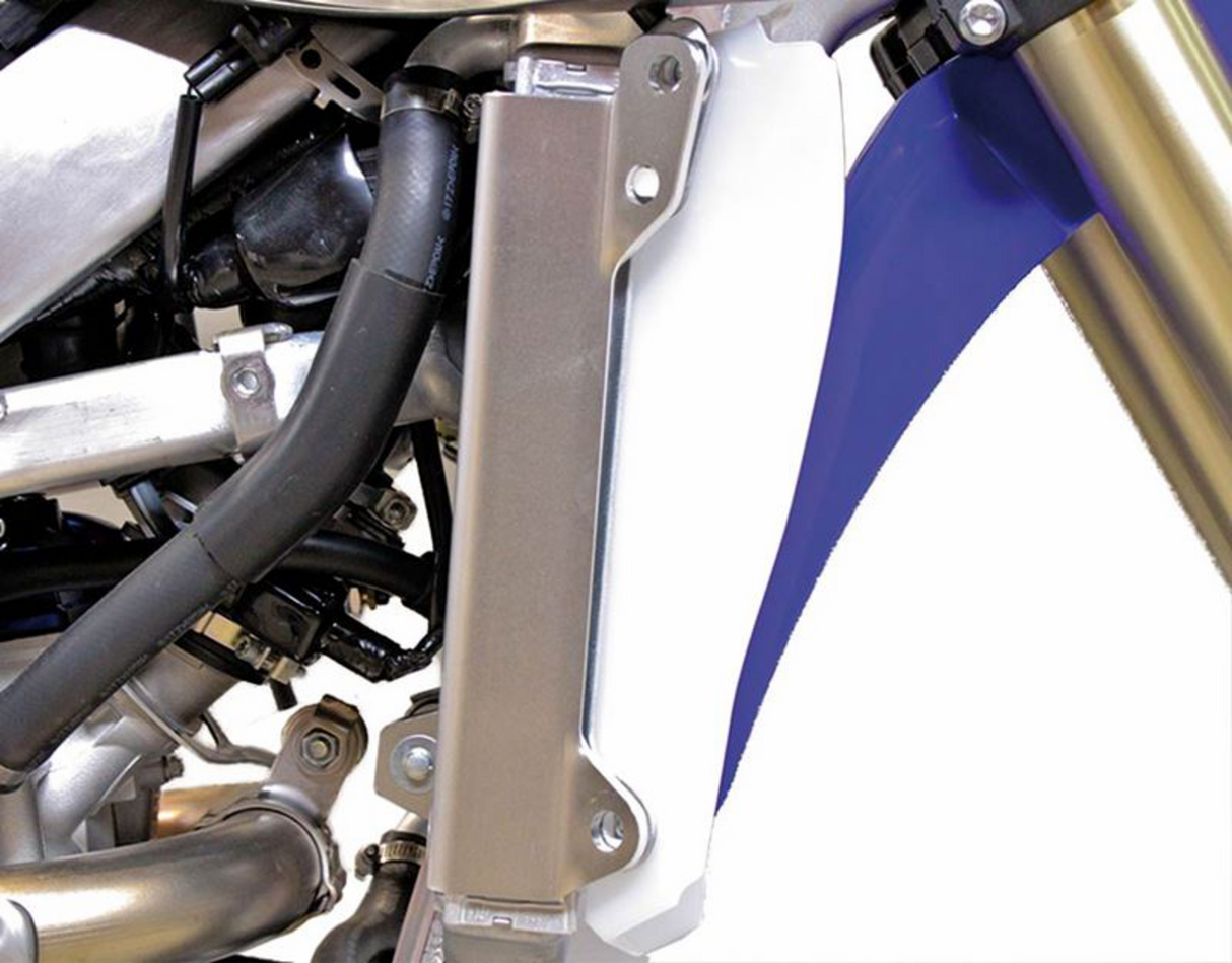 Soporte de radiador AXP RACING - Yamaha YZF AX1496
