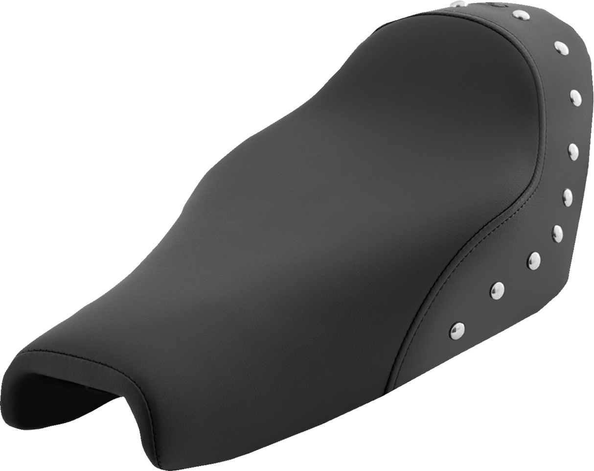 Asiento individual SADDLEMEN - Con clavos - XL '06-'20 807-11-001