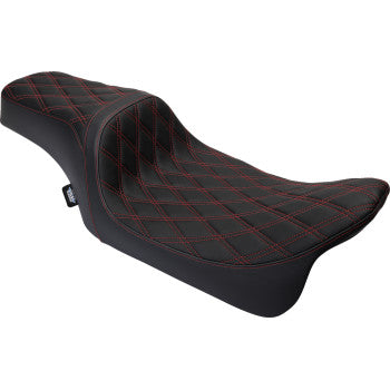 Asiento Predator 1Up de DRAG SPECIALTIES - Vinilo - Costuras rojas de doble diamante - FLH '08-'23 0801-1491