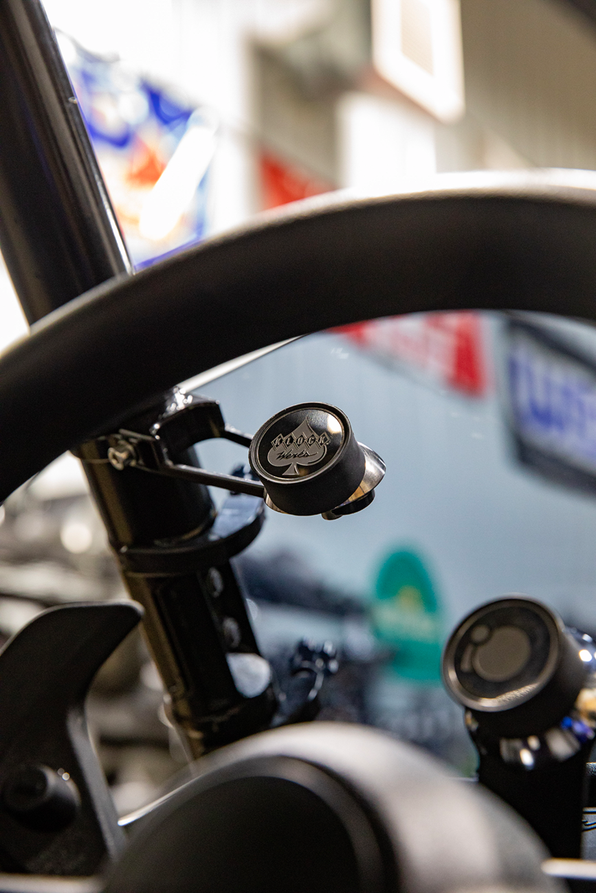 Soporte KLOCK WERKS para teléfono, jaula antivuelco, desplazamiento de 2 pulgadas, KWD-05-0532