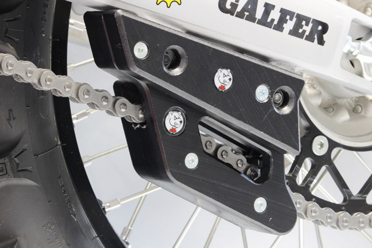 Placa de protección AXP RACING Xtrem - Roja - Beta 2023 AX1684