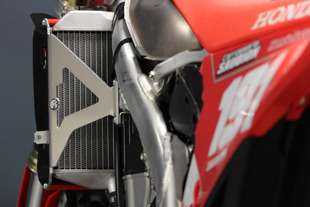 Soporte de radiador AXP RACING - Honda CRF R AX1598