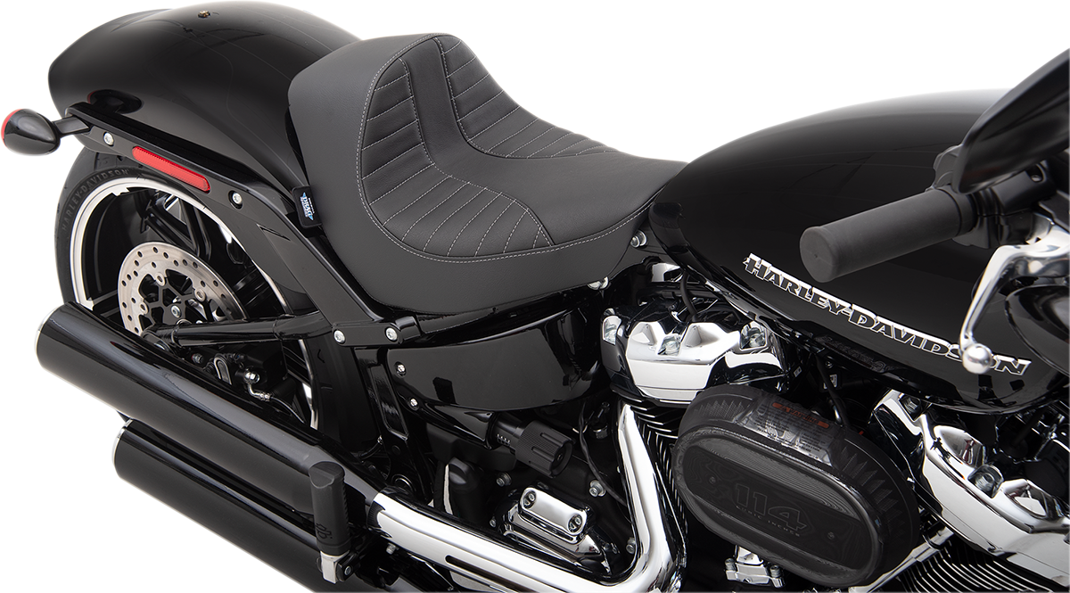 Asiento EZ-Solo de DRAG SPECIALTIES - Costura de escorpión - Hilo plateado - Vinilo - Montaje FXBR/S ACT EZ-ON ESTILO 0802-1273