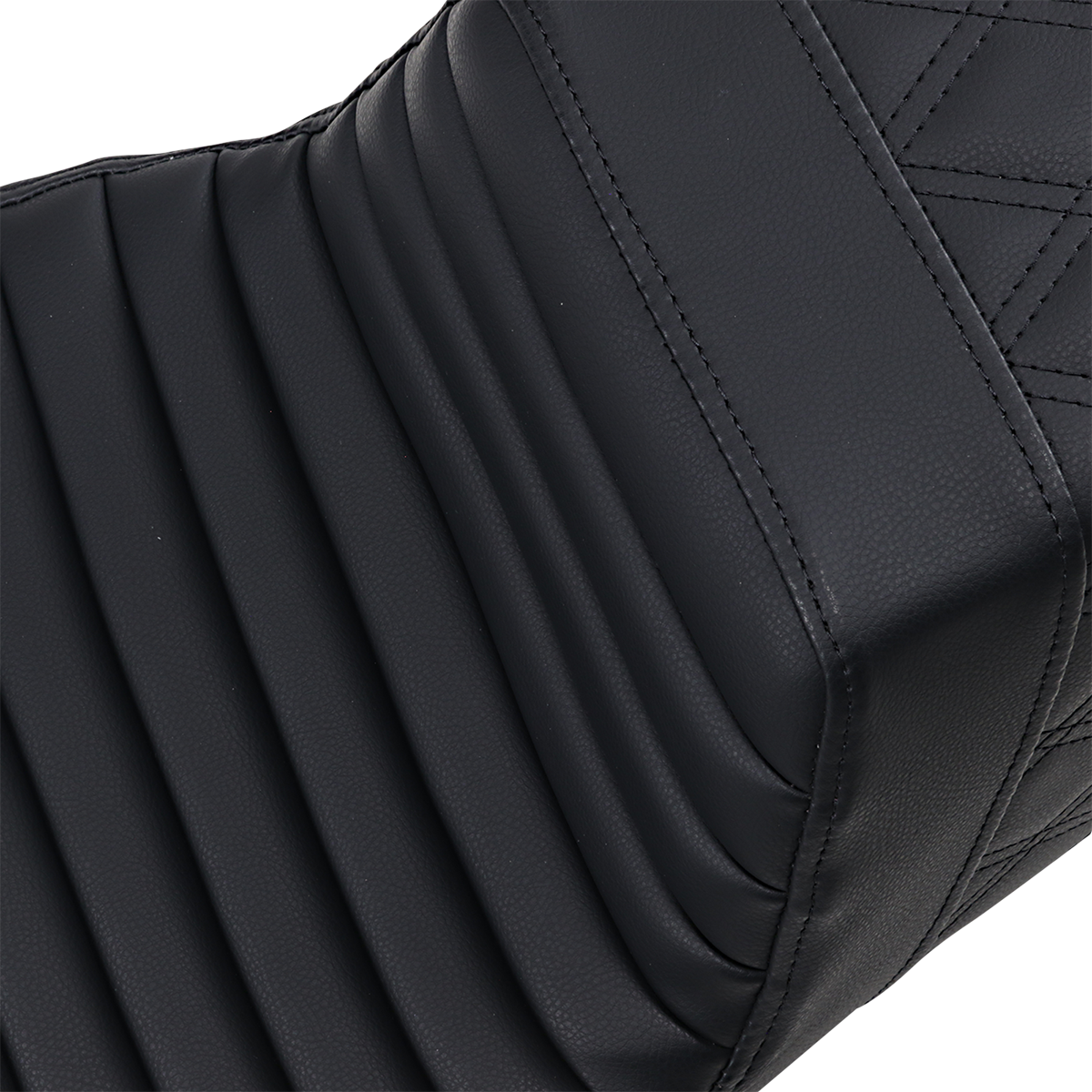 Asiento SADDLEMEN Step-Up - Costuras delanteras Tuck-n-Roll/traseras de celosía - Negro - FL '08-23 808-07B-176