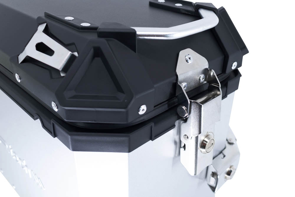 Suzuki V-Strom 650 2017-2020 GPR Tech 38+32L Aluminum Side Cases, Black with Pannier Holders - photo 11
