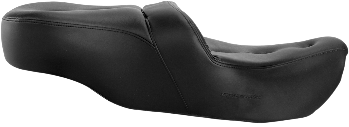 Asiento de sofá de carretera SADDLEMEN con cubierta acolchada - Negro - FLH/FLT '99-'07 897-06-181