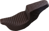 Asiento SADDLEMEN Step-Up - Delantero Tuck-n-Roll/Trasero Lattice Stitch - Marrón - FL '08-'23 808-07B-176BR