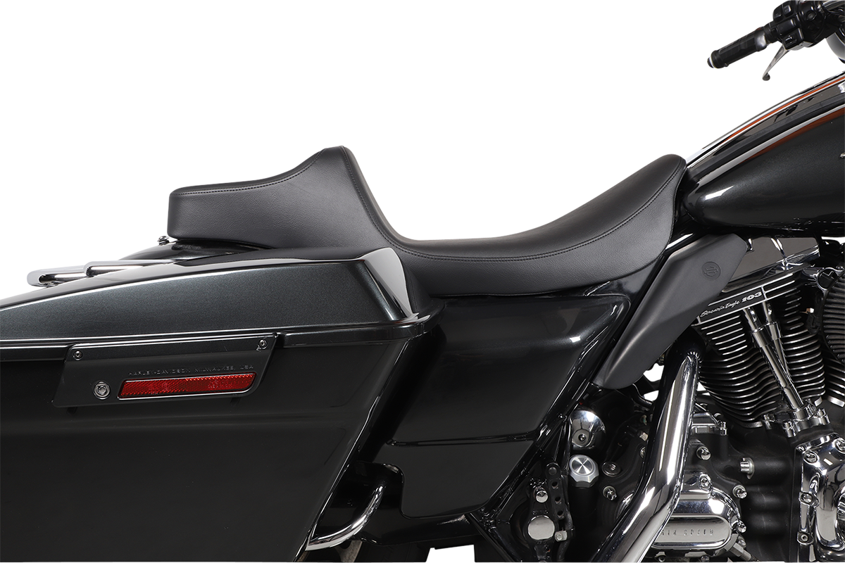 Asiento Predator III de alcance extendido de DRAG SPECIALTIES - Liso - Negro NO ES UN ASIENTO PARA DOS PERSONAS 8011368 