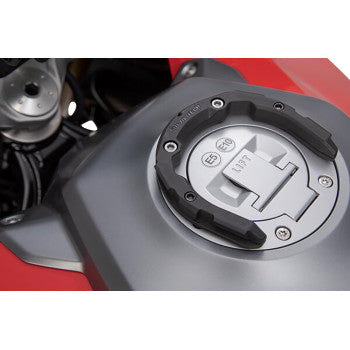 Kit de anillos de depósito SW-MOTECH PRO - Yamaha Tracer /FJ-09 TRT.00.787.30800/B 