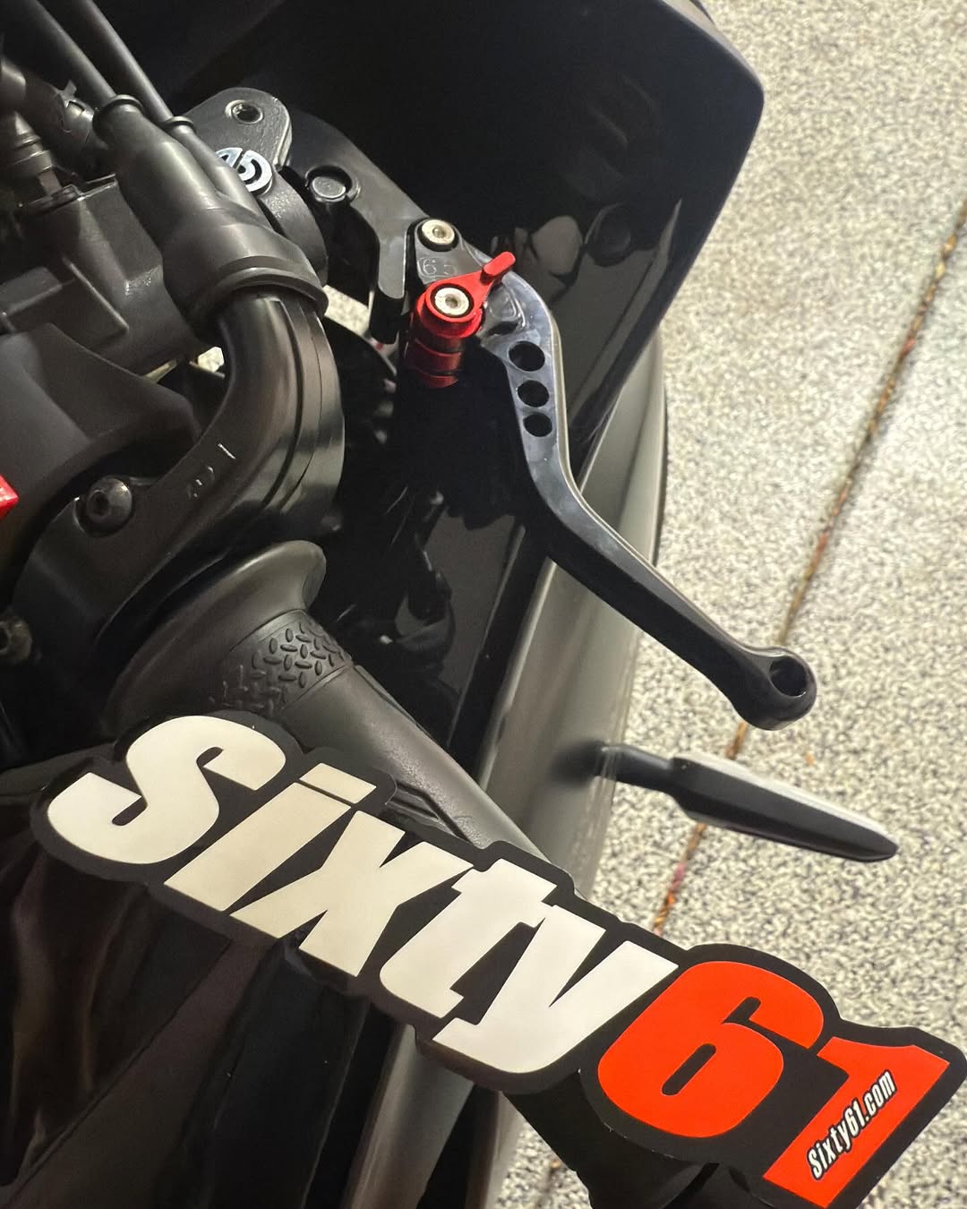 Yamaha Brake & Clutch Levers, Black Shorty Adjustable | Sixty61