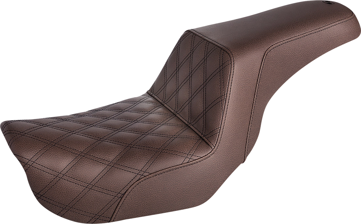 Asiento SADDLEMEN Step-Up - Costuras de celosía delanteras - Marrón - FXD 806-04-172BR 
