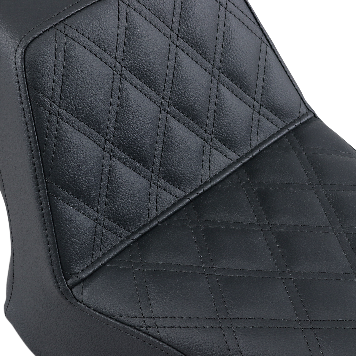 Asiento SADDLEMEN Step Up - Costuras enrejadas delanteras - Negro Y13-16-172 