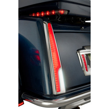 Luz trasera LED CIRO - Lente roja - Cromada - Tri Glide 40085 