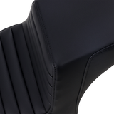 Asiento SADDLEMEN Step Up - Delantero Tuck-n'-Roll/Trasero Liso - Negro - Scout Bobber I18-33-171