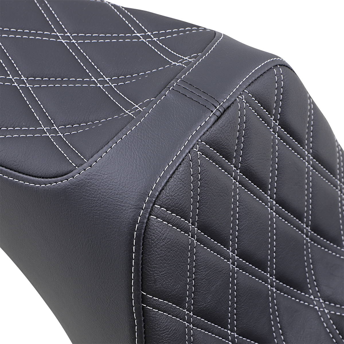 Asiento DRAG SPECIALTIES Predator III - Doble diamante - Negro con costuras plateadas - Softail '06-'17 8021439
