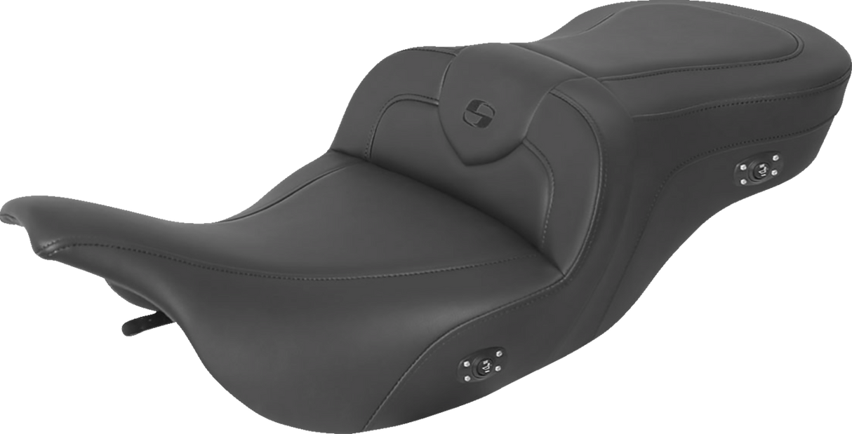 Asiento de sofá de carretera con calefacción SADDLEMEN - Sin respaldo - Negro con costuras negras 897-07-187HCT 