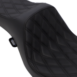Asiento Predator III de DRAG SPECIALTIES - Doble diamante - Costuras negras 0803-0602