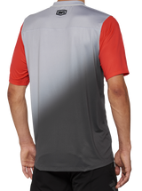 Camiseta 100% Celium - Manga corta - Gris/Rojo carrera - Talla mediana 40011-00011