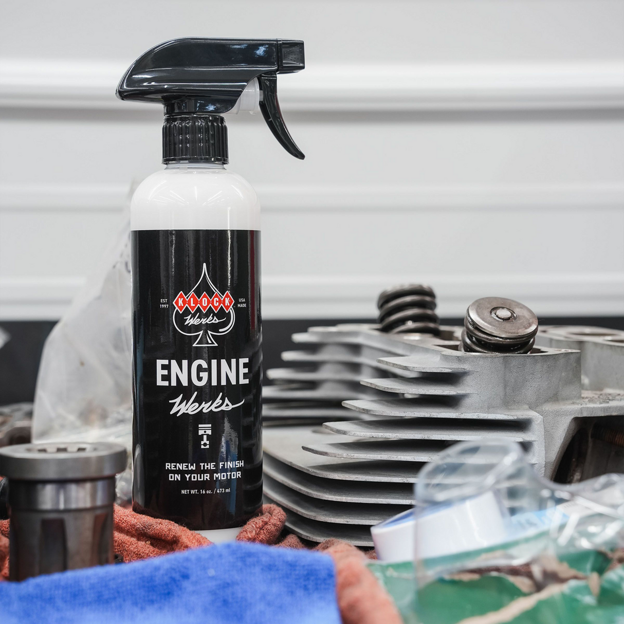 Limpiador de motores KLOCK WERKS - 16 onzas líquidas estadounidenses KWK-ENGINE-16-S