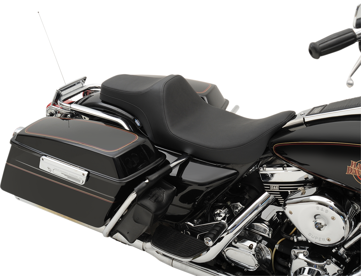 Asiento Predator III de DRAG SPECIALTIES - Ajuste suave FLHR 99-07, FLHX 06-07 0801-1128