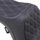 Asiento Predator III de DRAG SPECIALTIES - Doble diamante - Costuras plateadas FIT 99-07 FLHR, 06-07 FLHX 0801-1130