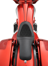 Asiento Predator de DRAG SPECIALTIES - Diamante - Tanque de gasolina Yaffe Razor - '10-'22 FL PARA TANQUE TRASERO YAFFE RAZOR 0801-0975