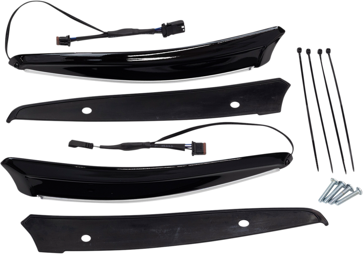 Moldura de parabrisas LED CIRO - 15-20 FLTR - Negro 11051 