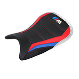 Funda de asiento BMW M1000R 2022-2025 Tappezzeria Italia TPZ Ultragrip en rojo, azul, blanco y negro