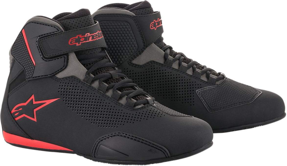 Zapatillas ALPINESTARS Sektor Vented - Negro/Gris/Rojo - Talla 12 (EE. UU.) 251561813112