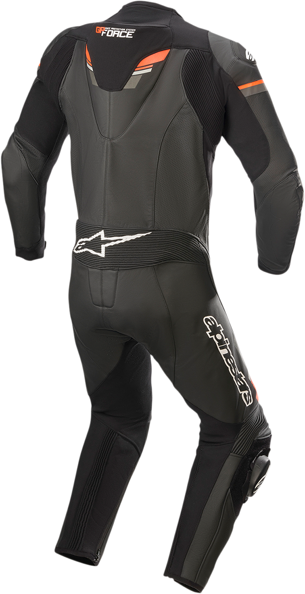 Mono de cuero ALPINESTARS GP Force Chaser de una pieza - Negro/Rojo Fluorescente - Talla 42 EE. UU. / 52 UE 3150321-1030-52