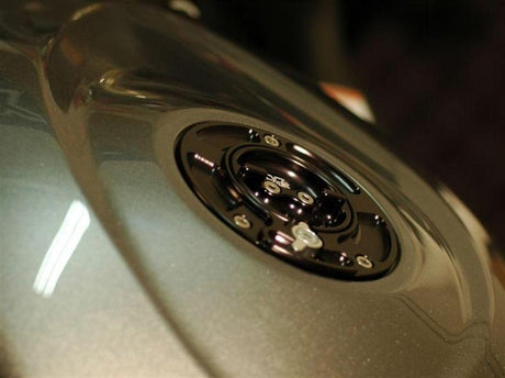 V3 Vortex Fuel Gas Cap Suzuki GSXR 600/750/1000 (1997- 2004) Hayabusa (1997-2007)