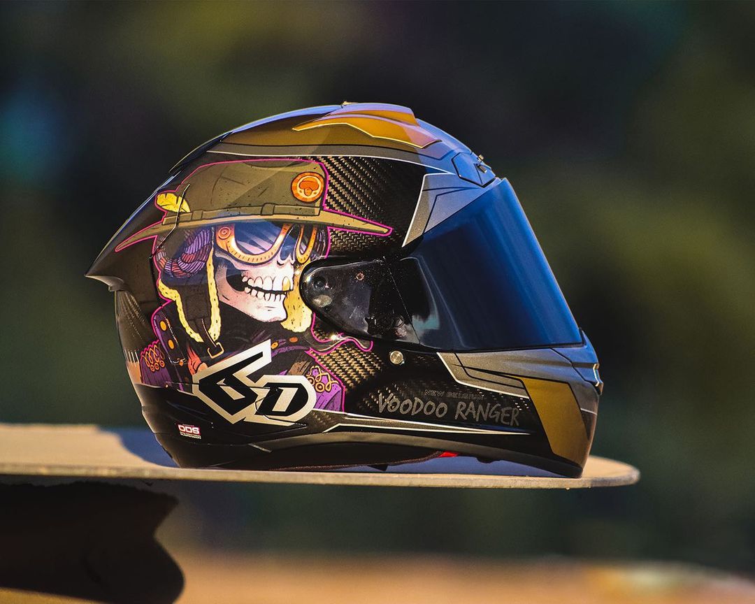 6D ATS-1R Motorcycle Helmet - Voodoo Ranger - Gloss Black/Gold
