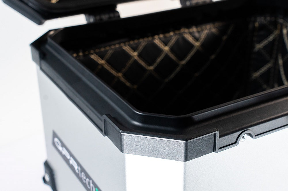 GPR Tech 45L Aluminum Universal Top Case, Silver with Mounting Plate - photo 18