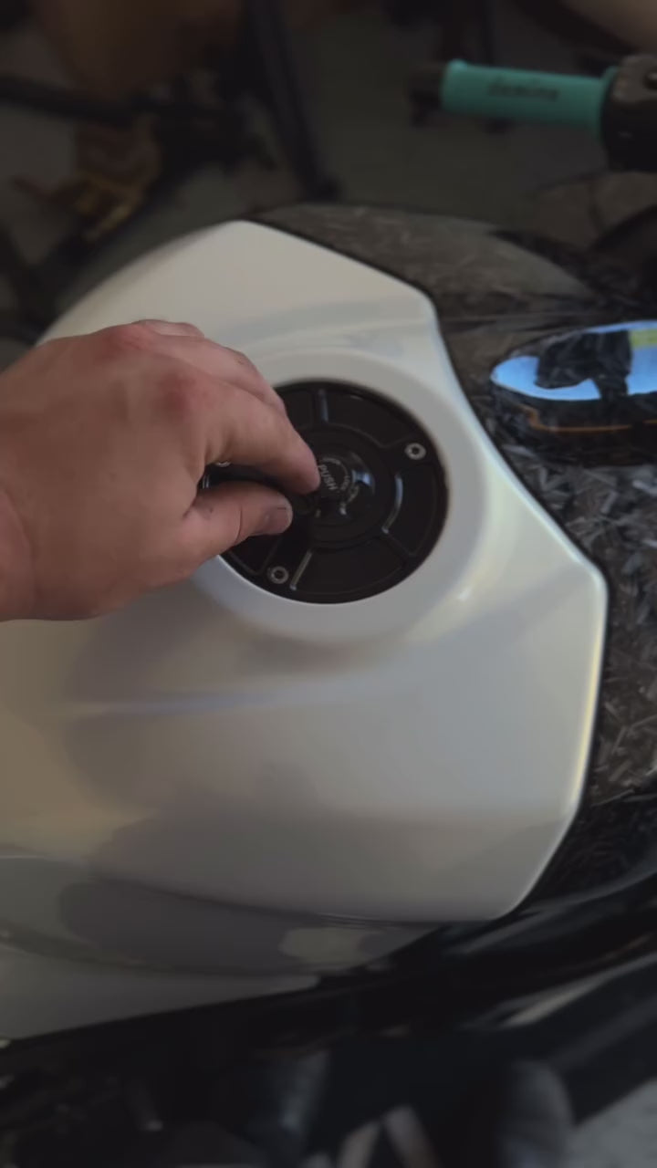 Honda CBR 1000RR 2016-2024 Gas Cap Fuel Quick Lock Release in Black